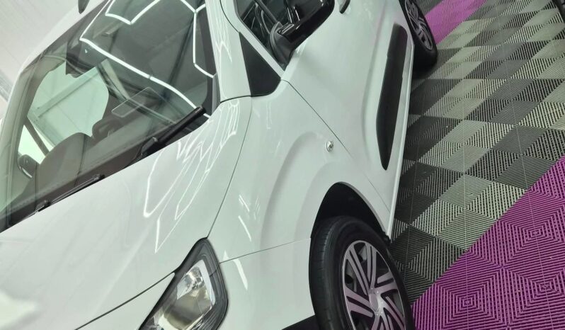 
								Peugeot Partner full									