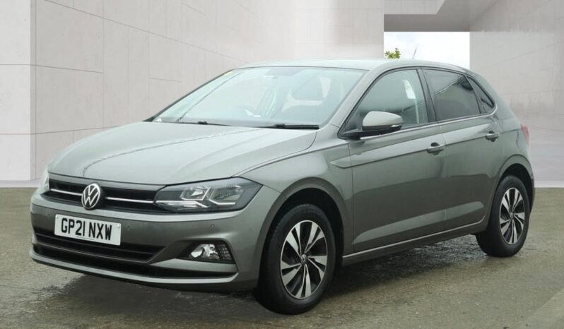 
								Volkswagen Polo full									