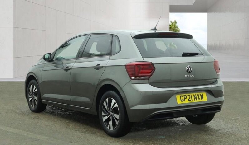
								Volkswagen Polo full									