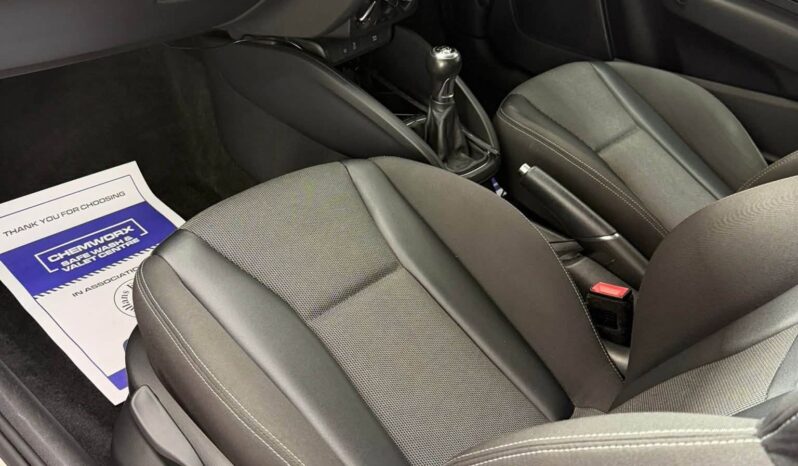 
								AUDI A1 full									