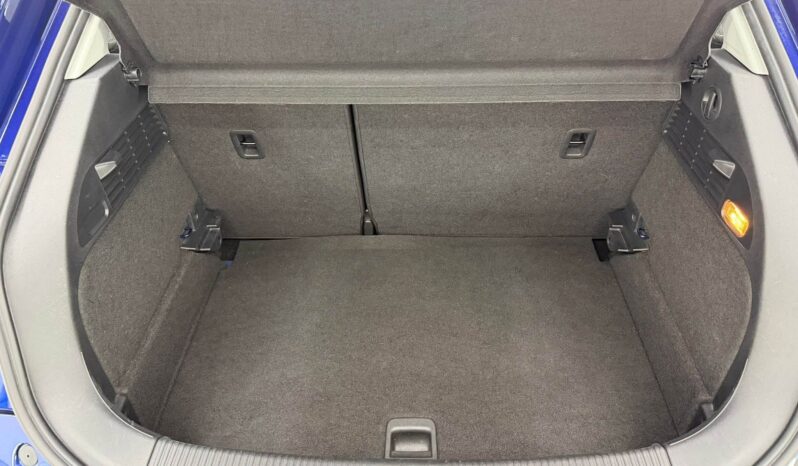 
								AUDI A1 full									