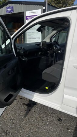 
										FOR SALE CITREON BERLINGO 1000 DRIVER M 1.5 BLUE HDI 100 NO VAT LOW MILES 2020 full									