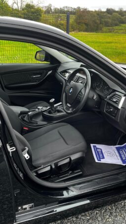 
										BMW 320D 2.0 XDRIVE SE full									