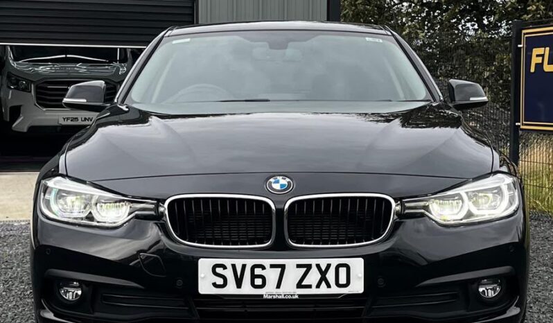 
								BMW 320D 2.0 XDRIVE SE full									